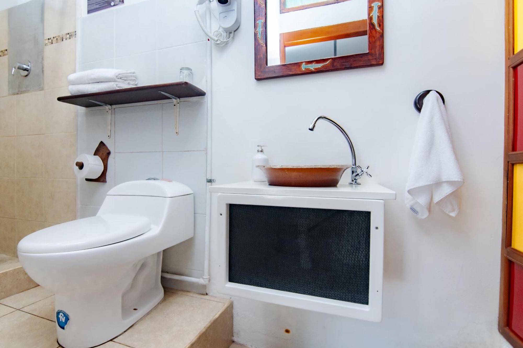 La K-Leta Boutique Guesthouse Puerto Ayora  Ngoại thất bức ảnh