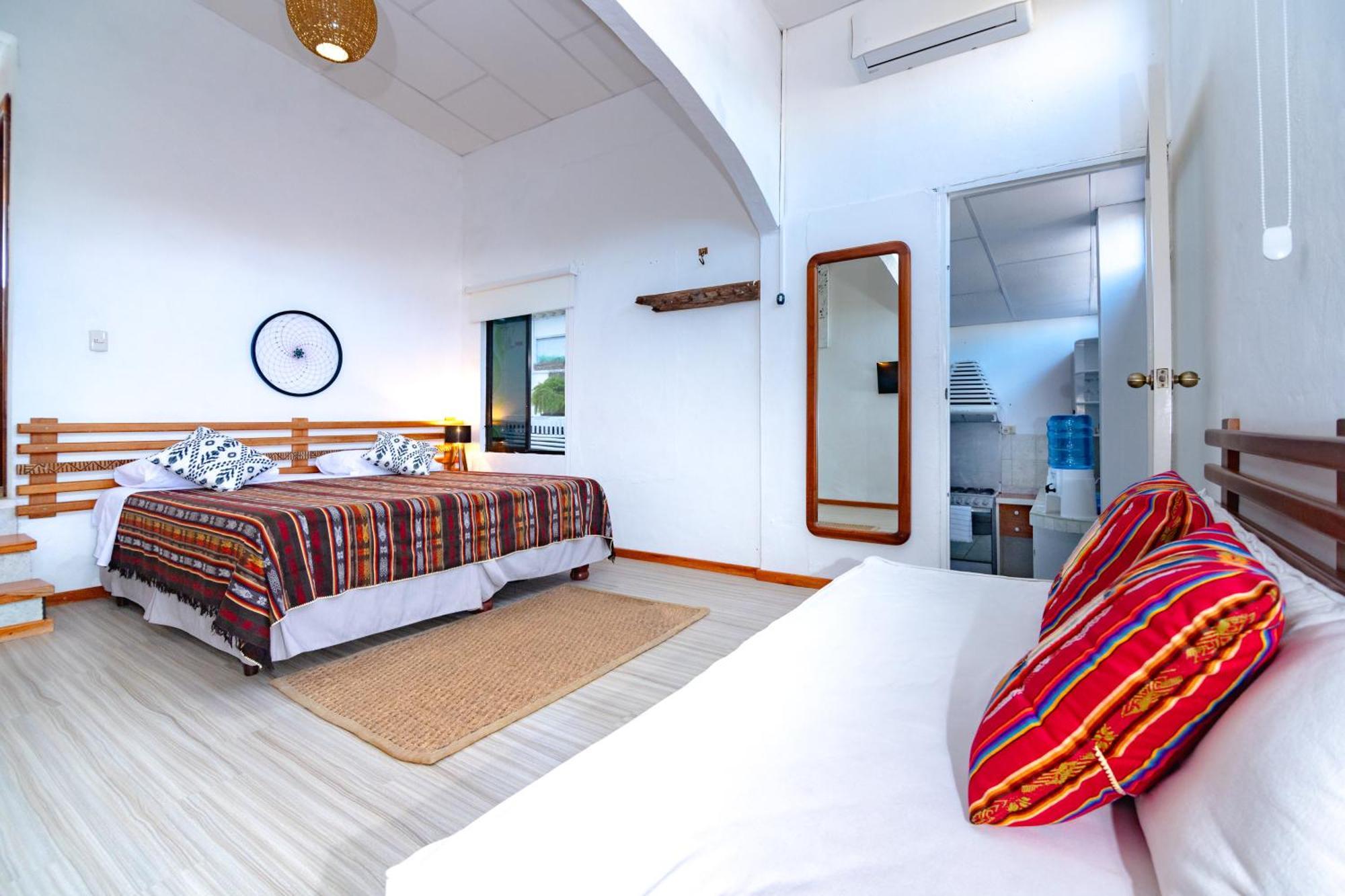 La K-Leta Boutique Guesthouse Puerto Ayora  Ngoại thất bức ảnh