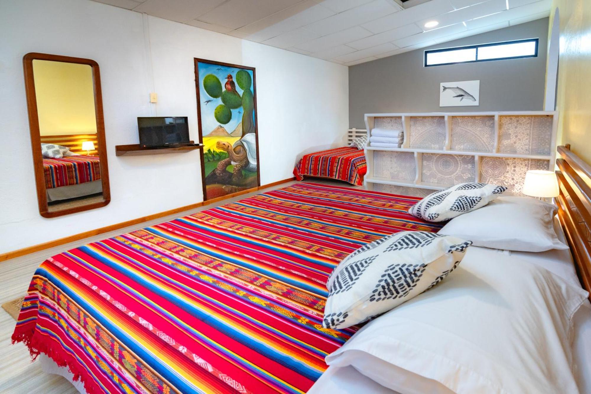 La K-Leta Boutique Guesthouse Puerto Ayora  Ngoại thất bức ảnh