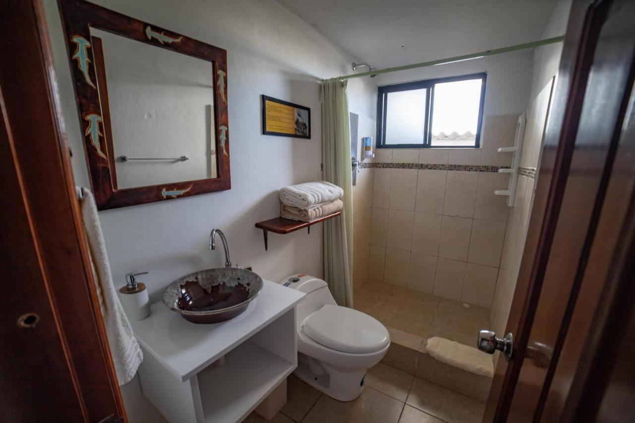 La K-Leta Boutique Guesthouse Puerto Ayora  Ngoại thất bức ảnh