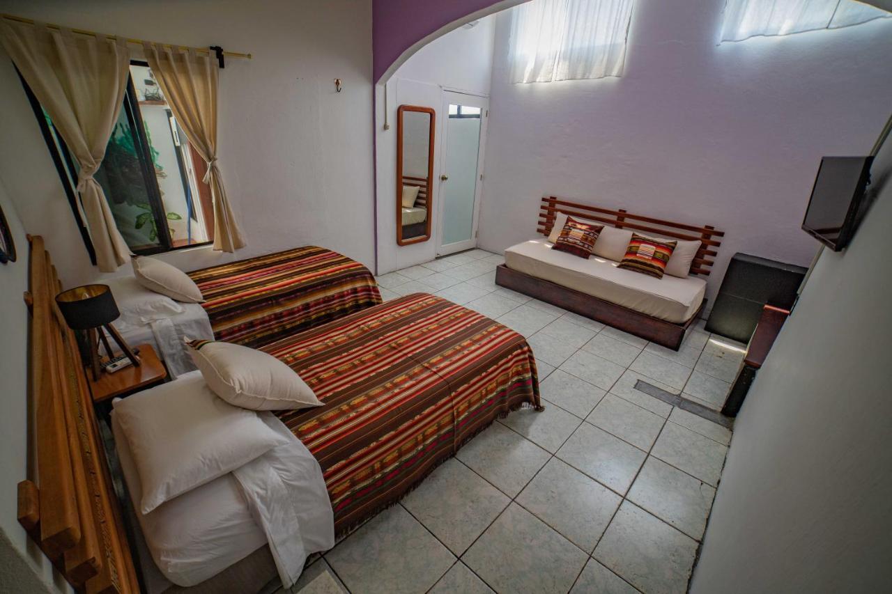 La K-Leta Boutique Guesthouse Puerto Ayora  Ngoại thất bức ảnh